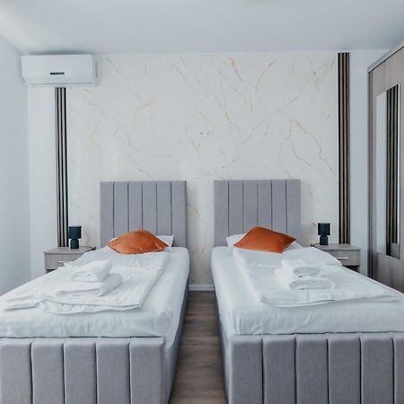 Aparthotel Plevnei2 Cluj-Napoca Ngoại thất bức ảnh