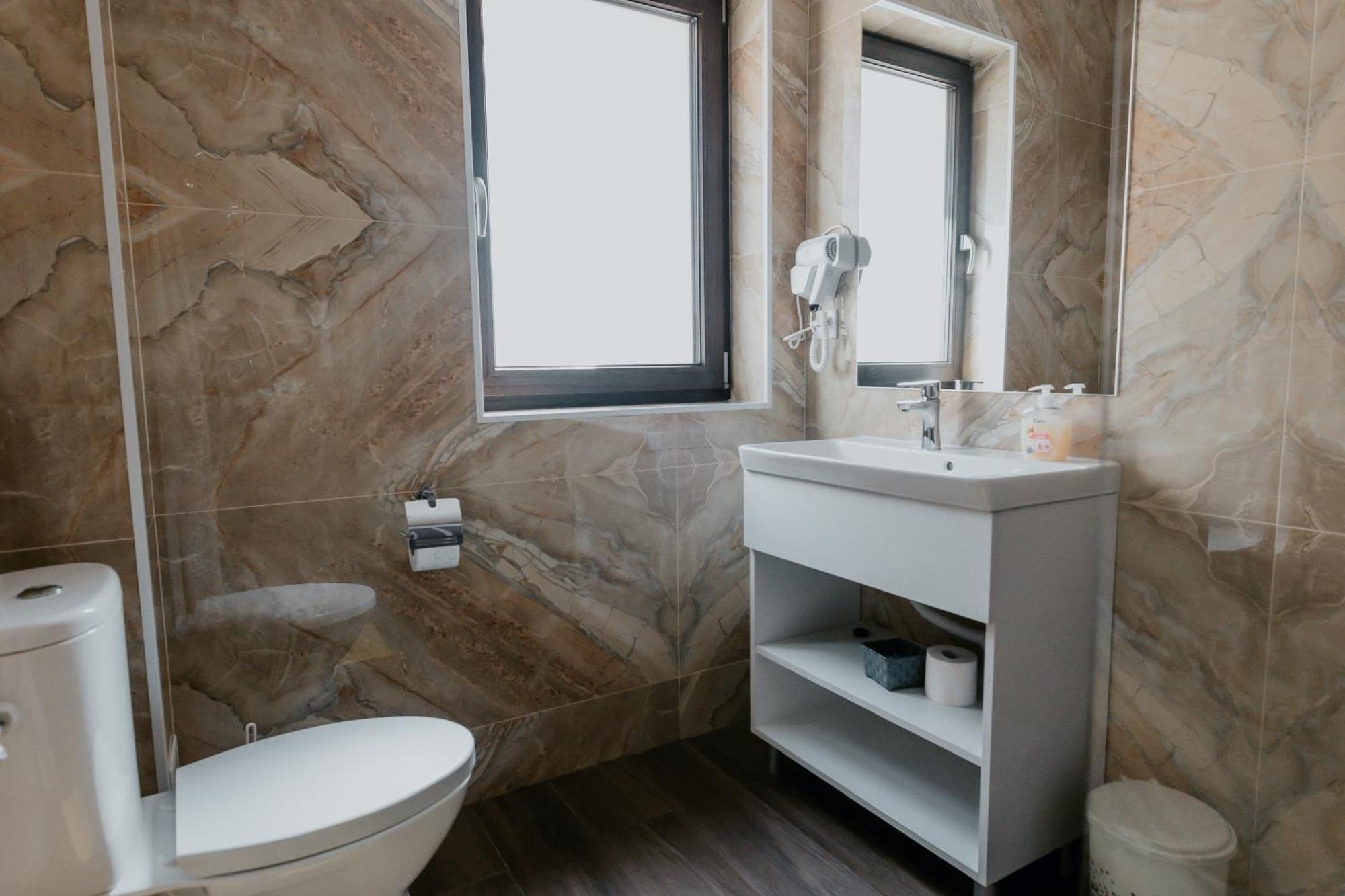 Aparthotel Plevnei2 Cluj-Napoca Ngoại thất bức ảnh